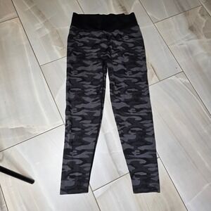 Pink Active Camo Scrunch Butt Seamless Leggings XL Grey Black Camouflage 409113
